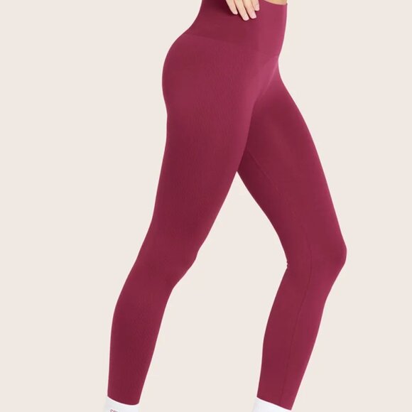 Sculptflex Leggings - Wildberry SET Active - Large - Picture 3 of 10